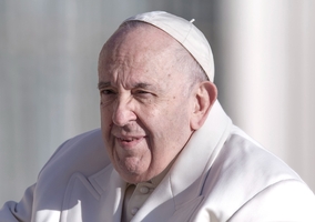 „Zdziwienie i rozgoryczenie”. Watykan żąda wyjaśnień od Pekinu