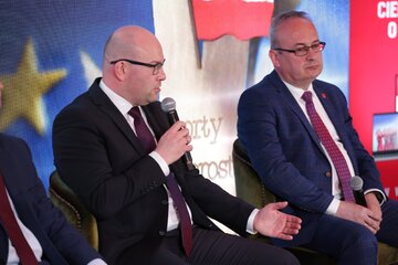 Artur Kosicki, Mirosław Karolczuk