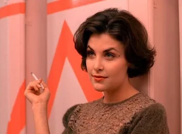 Sherilyn Fenn jako Audrey Horne w serialu „Miasteczko Twin Peaks” (1990) 