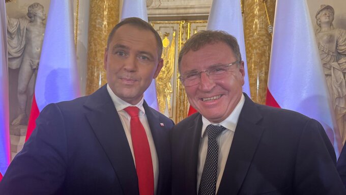 Karol Nawrocki, Jacek Kurski