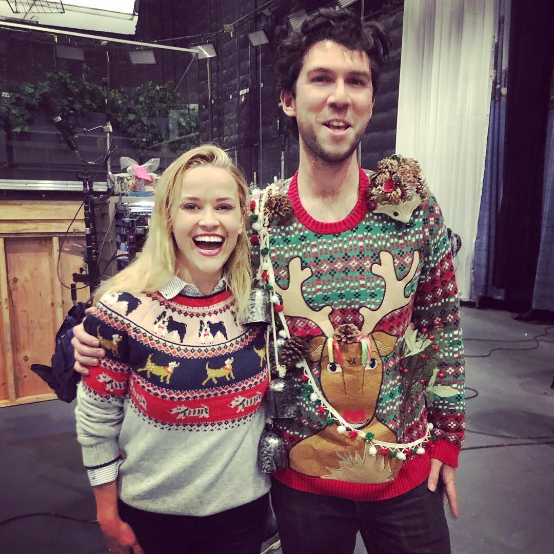 Reese Witherspoon nie stroni od świątecznych swetrów 