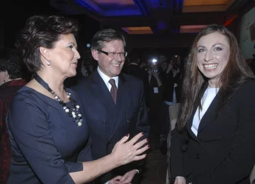 Jolanta Kwaśniewska, minister Adam Giersz i Justyna Kowalczyk