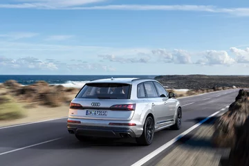 Nowe Audi Q7 TFSI e quattro 