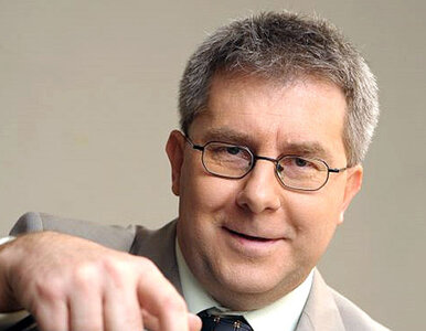 Miniatura: Polityk PiS: ambasador atakuje artystę w...