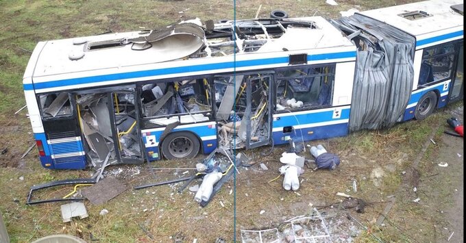 Eskperyment przeprowadzony z użyciem autobusu marki MAN, efekty wybuchu