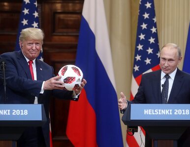 Miniatura: Trump dostał od Putina piłkę mundialową....