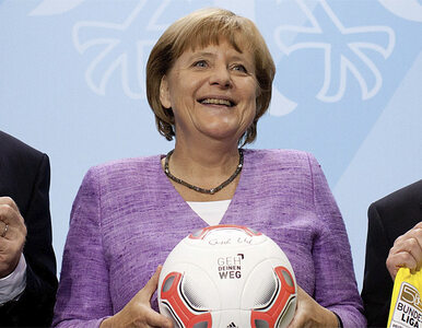 Miniatura: Merkel do piłkarzy-gejów: ujawnijcie się