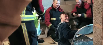 22-letni Jay Swingler pochwalił się swoim "osiągnięciem" tworząc filmik i umieszczając go na YouTube 