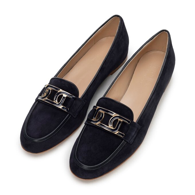 Damskie mokasyny ze&nbsp;sk&oacute;ry na&nbsp;płaskim obcasie