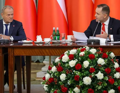 Miniatura: „Niedyskrecje do słuchania”. Rzecznik...