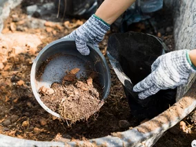 Miniatura: Nie ruszaj kompostu w ciemno. Jeden prosty...