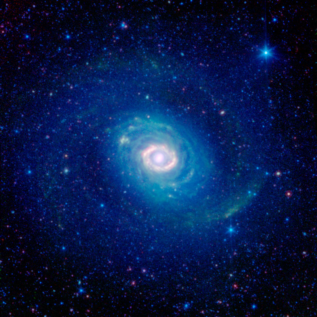 Galaktyka NGC 4726 