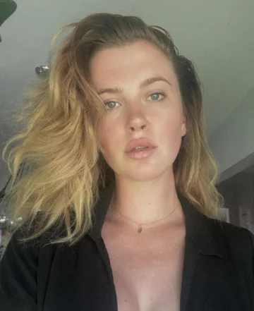 Ireland Baldwin 