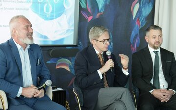 Marek Augustyn, prof. Aleksander Prejbisz i&nbsp;dr Łukasz Madej