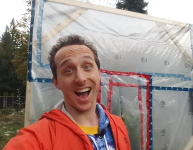 Miniatura: Chciał przebywać w „słoiku” przez 3 dni....