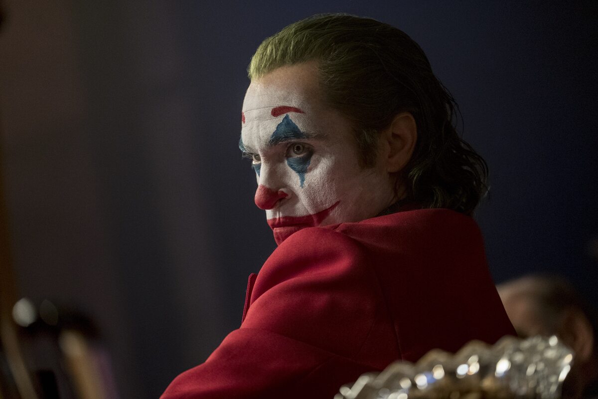 Joaquin Phoenix jako Joker (fot. Nico Tavernise) Joaquin Phoenix w filmie "Joker" Todda Phillipsa