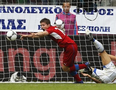 Miniatura: Czesi wygrywają z Grecją 2:1 i awansują na...