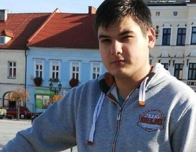 Miniatura: Warszawa. Samobójca spadł na 18-latka....
