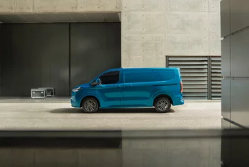 Ford E-Transit Custom 