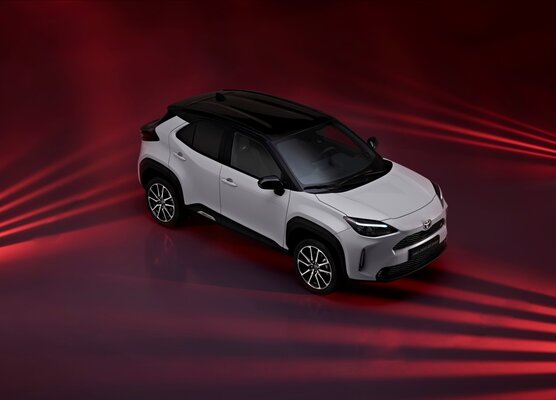 Miniatura: Toyota Yaris Cross GR Sport