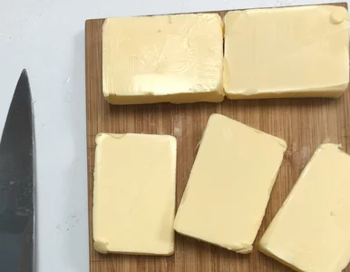 Miniatura: Rekordowo niska cena masła w Biedronce....
