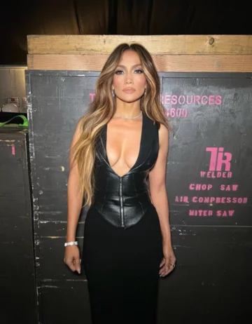 Jennifer Lopez 