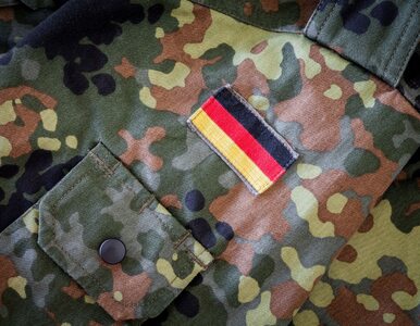 Miniatura: Bundeswehra zwalnia za prawicowe poglądy....