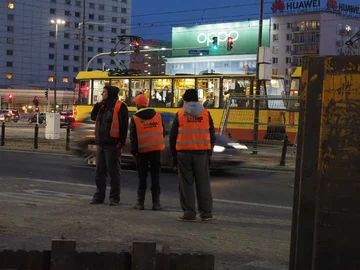 Rondo Dmowskiego i centrum Warszawy w przededniu Marszu Niepodległości 