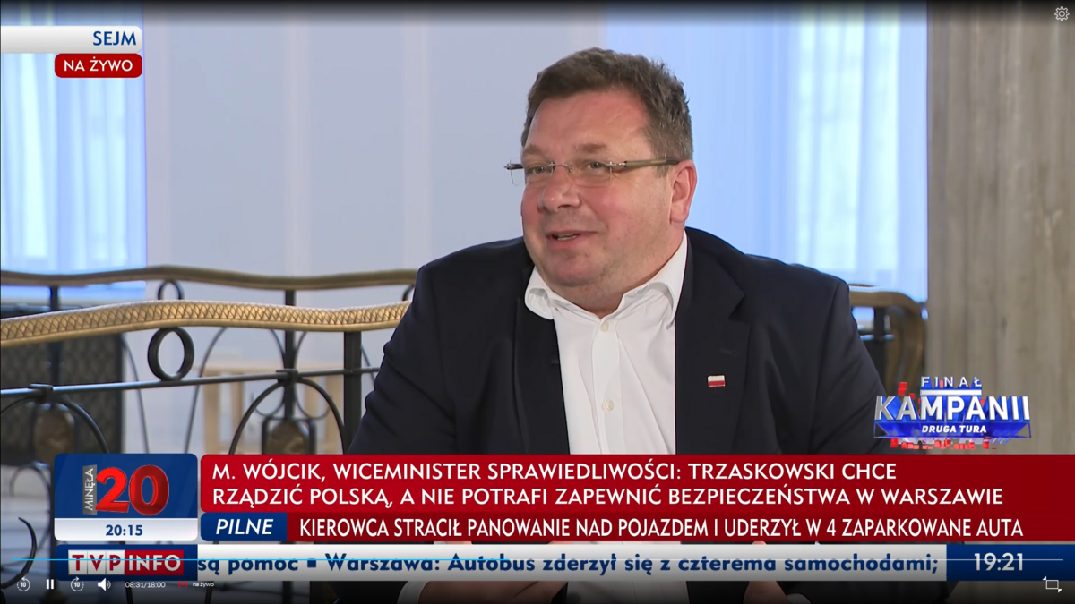 Pasek w TVP Info po kolejnym wypadku autobusu w Warszawie 