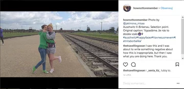 Pamiątkowe zdjęcie z Auschwitz 