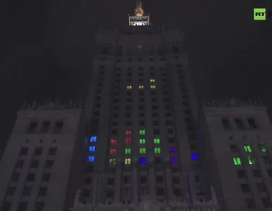 Miniatura: Grali w tetris na Pałacu Kultury. 60-lecie...