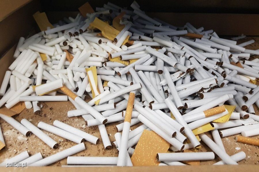 Likwidacja nielegalnej fabryki papierosów 