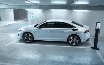 Nowe hybrydowe Peugeoty: 508, 508 SW i&nbsp;3008