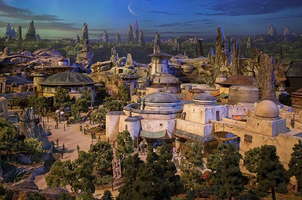 Miniatura: Disney zbuduje niezwykły park rozrywki...