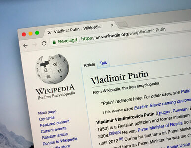 Miniatura: Administratorzy Wikipedii poszukiwani....