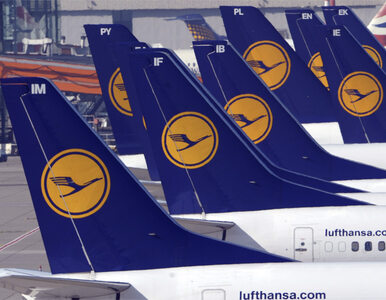 Miniatura: Lufthansa odwołuje loty z i do Polski....