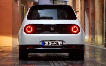 Honda e. Samochód elektryczny 