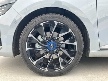 Renault Clio E-Tech 145 full hybrid