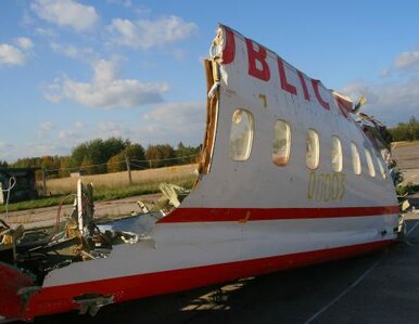 Miniatura: Rosyjska prasa: badanie katastrofy Tu-154M...