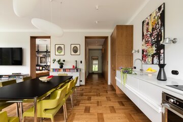 Apartament pełen sztuki, czyli designerski balans na Starym Mokotowie, projekt FUGA Architektura Wnętrz 