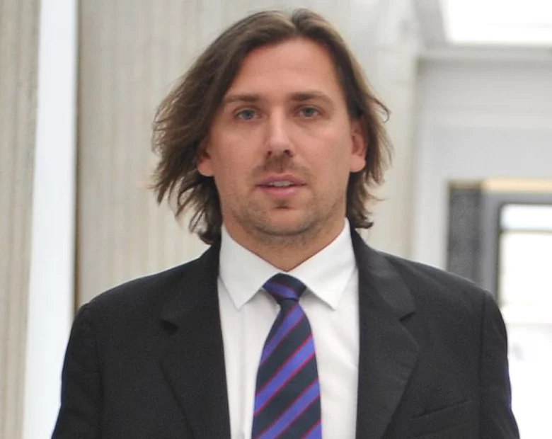 Miniatura: Służby inwestowały w Amber Gold?...