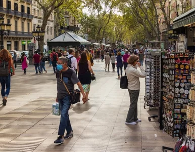 Miniatura: Barcelona idzie na wojnę z turystami....