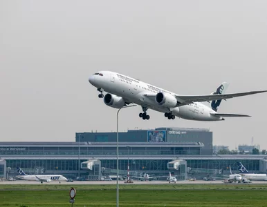 Miniatura: Wybuch w śmieciarce na Lotnisku Chopina....