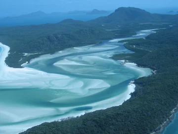 Plaże Whitehaven na wyspie Whitsunday, Australia