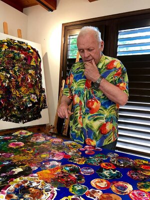 Miniatura: Aktor Anthony Hopkins maluje obrazy. Oto...