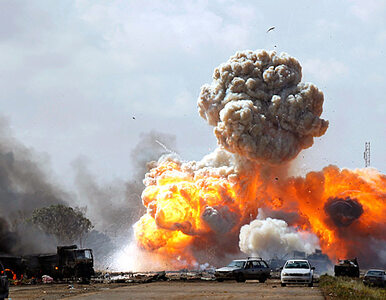 Miniatura: USA zbombardowały wojska Kadafiego....