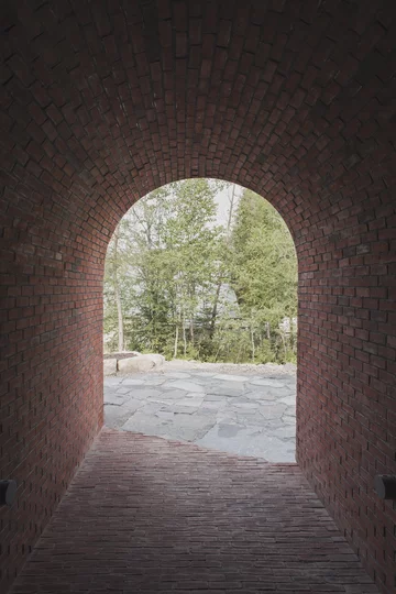 Dom rodzinny z ujeżdżalnią koni, projekt Atelier Barda v2com, 1677-04