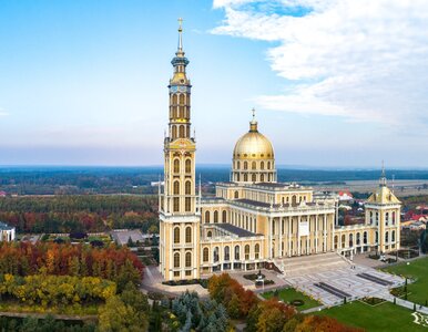 Miniatura: 800 zł miesięcznie dla Kościoła? Nowa...