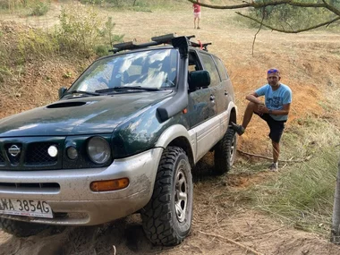 Nissan Terrano 2 2.7 TDI