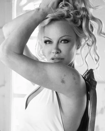 Pamela Anderson 